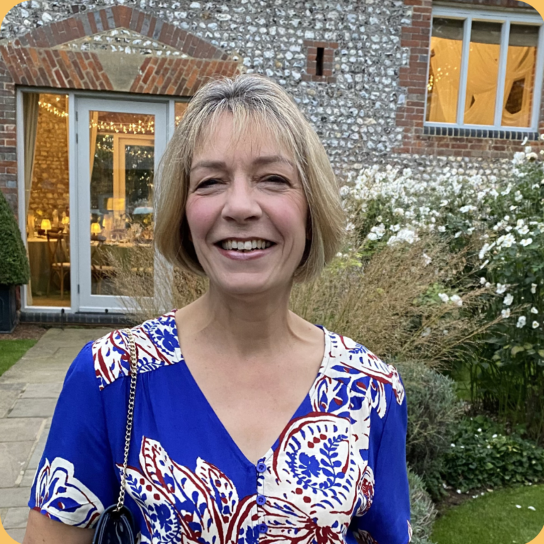 Liz Sexton who set up the Venue Styling academy to teach people who to start and grow a venue styling business safely and profitably
